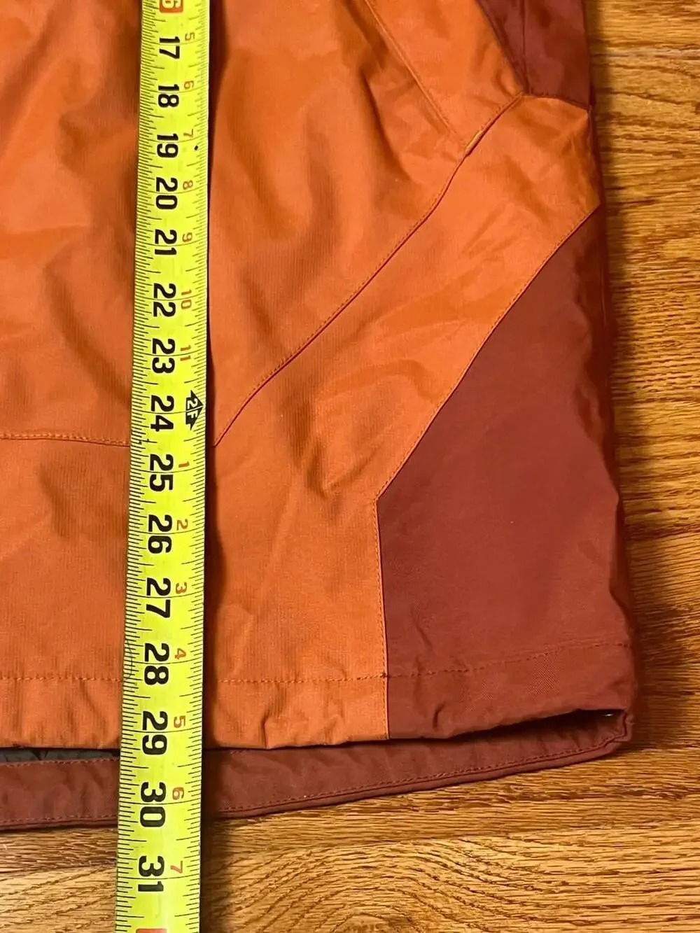The North Face HyVent Men's Size XL Two-Tone Orange and Brown Waterproof Jacket